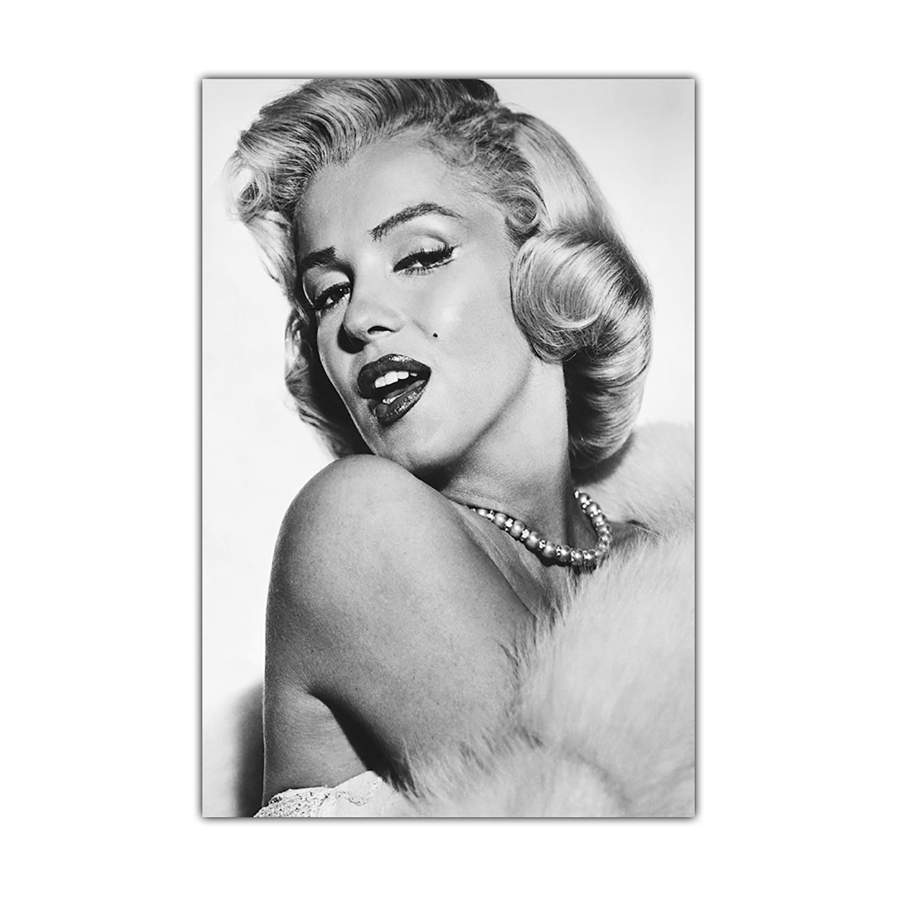 Marilyn Monroe Beautiful Canvas Wall Art Picture Print for the Living Room, Bedroom, Home Decor